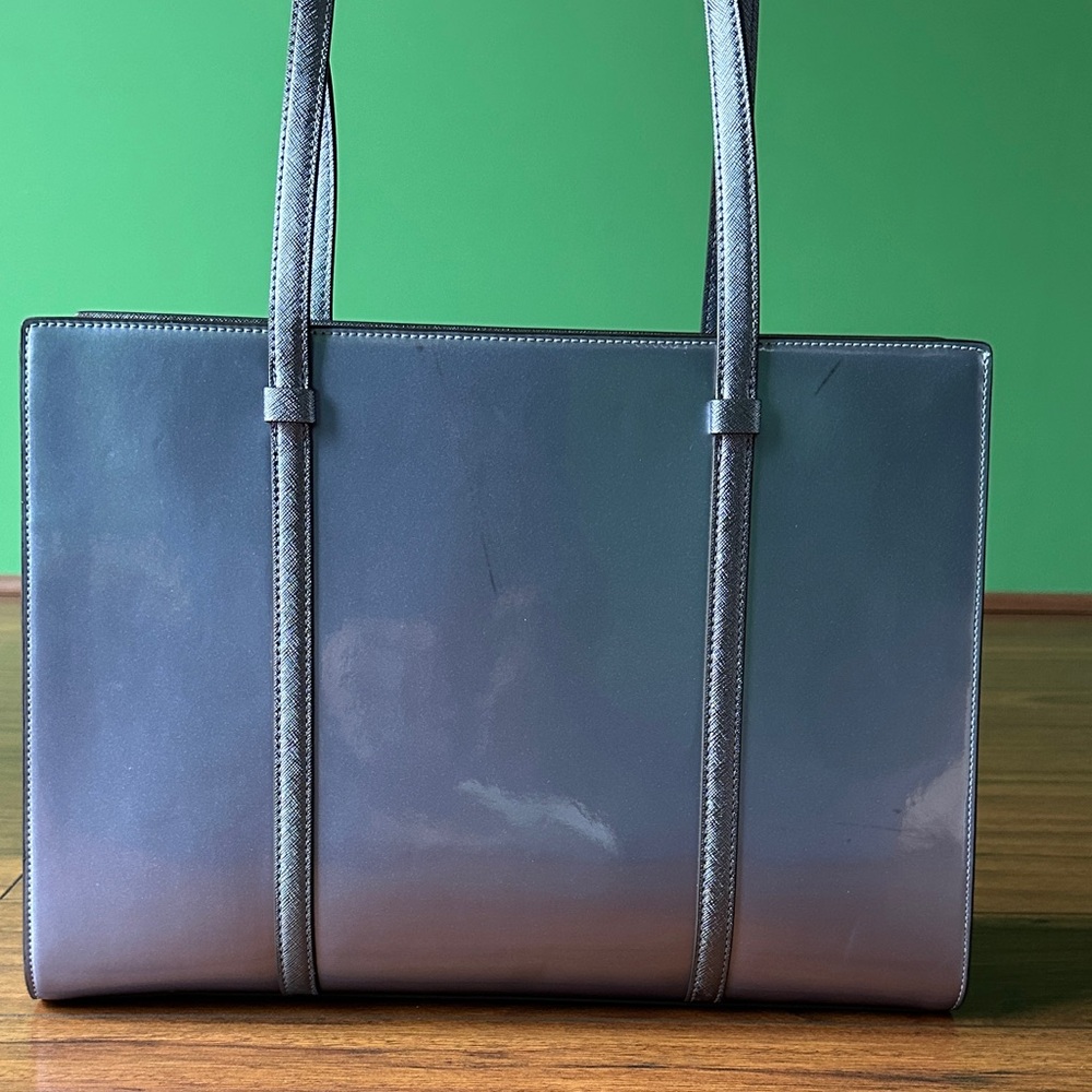 ⚪️⚪️EUC Kate Spade Elegant Metallic Kenzie Large Tote-Lilac⚪️⚪️ - Picture 2 of 12